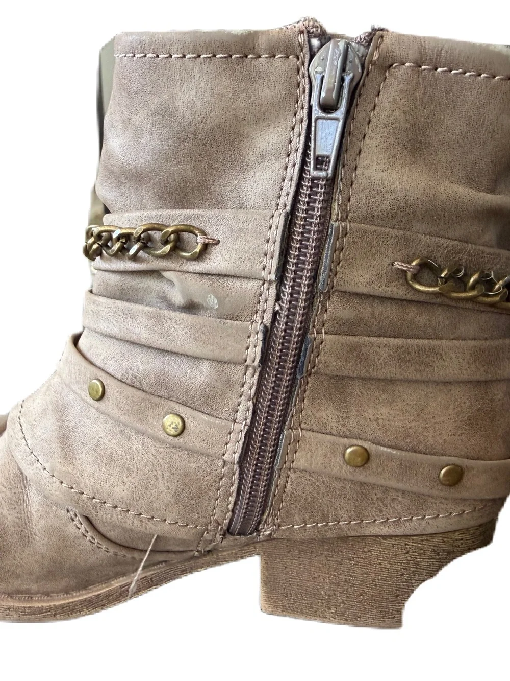 Jelly Pop Girls Taupe Zip Up Booties With Chain and Bow. Size 1